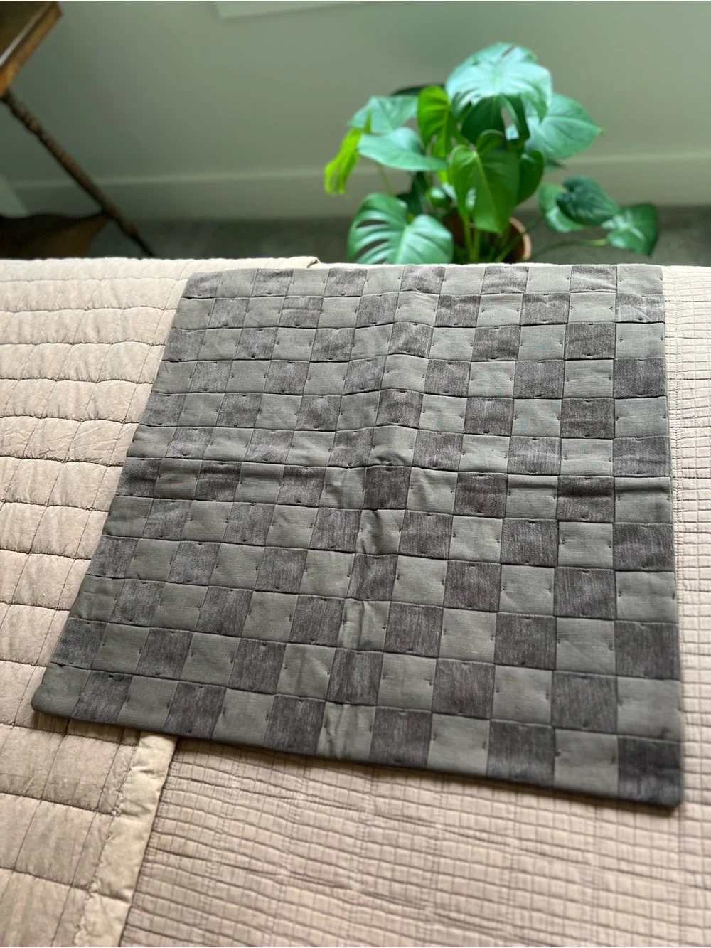CRATE & BARREL - Woven Organic Cotton/Linen Square Throw Pillow in Brown